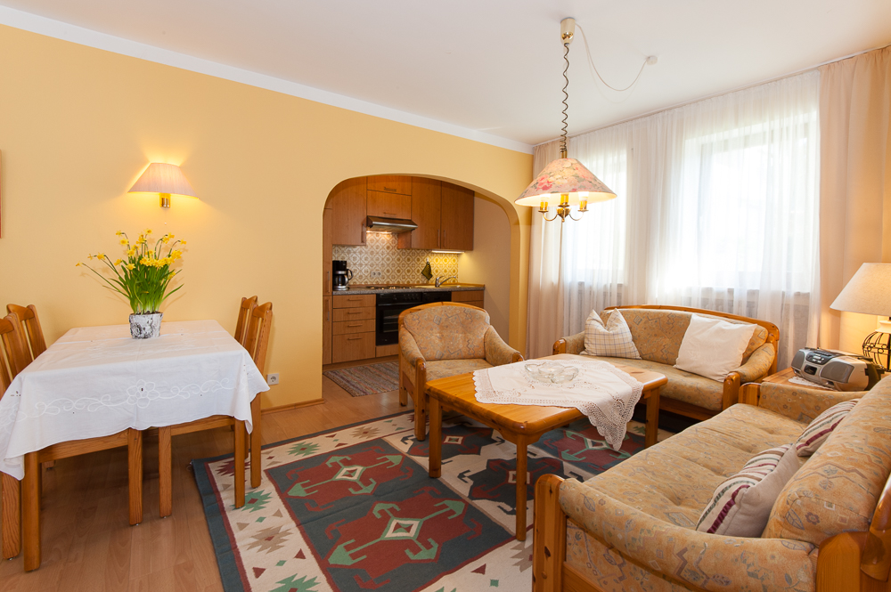 Ferienwohnung Silberberg – Essbereich