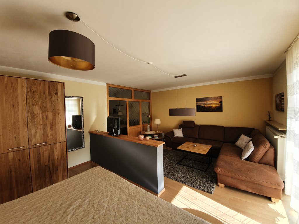 Ferienwohnung Kronberg – Essbereich